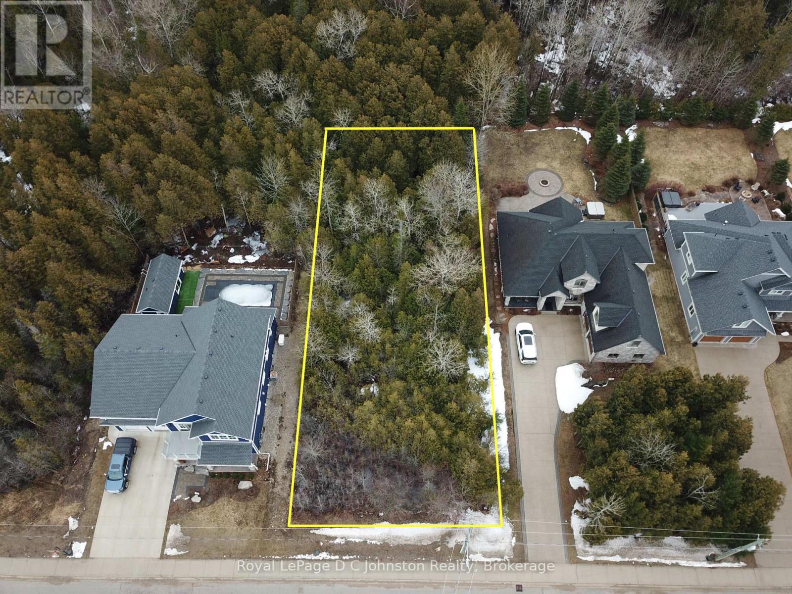 49 Madwayosh Street, Saugeen Shores, Ontario  N0H 2L0 - Photo 4 - X12927410