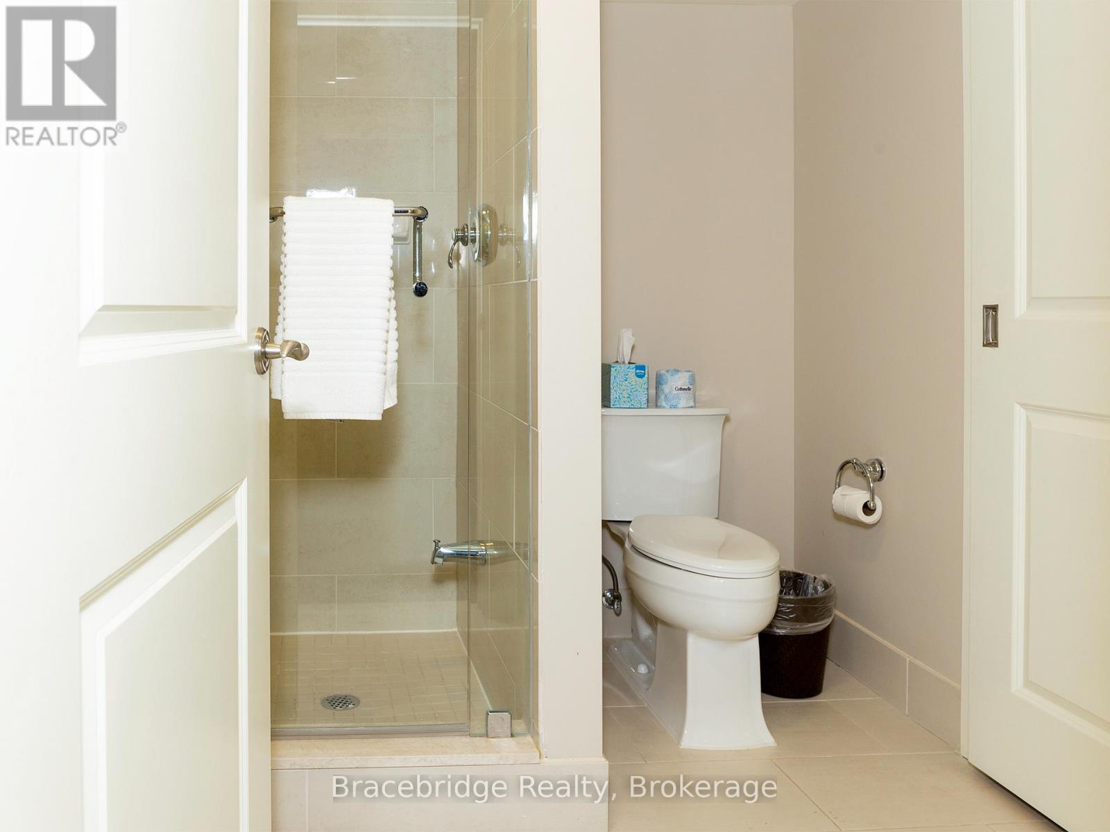 G102-C2 - 1869 Muskoka Road 118 Highway W, Muskoka Lakes (Monck (Muskoka Lakes)), Ontario  P1L 1W8 - Photo 9 - X12927424