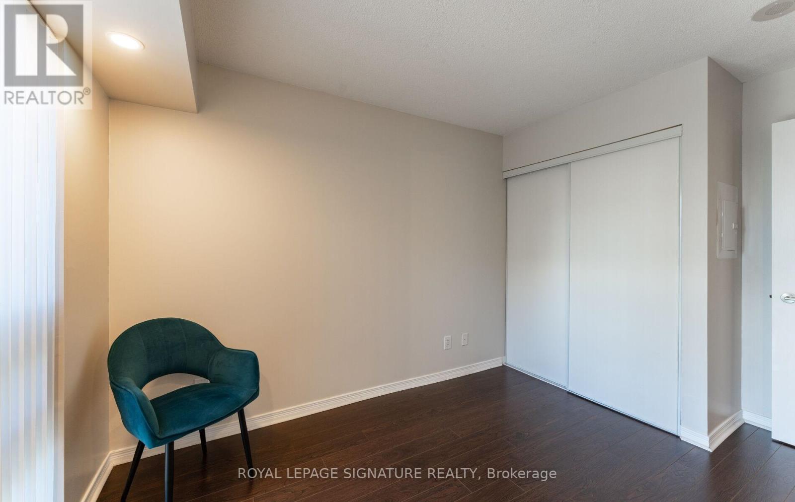 608 - 3 Michael Power Place, Toronto, Ontario  M9A 0A2 - Photo 15 - W12917282