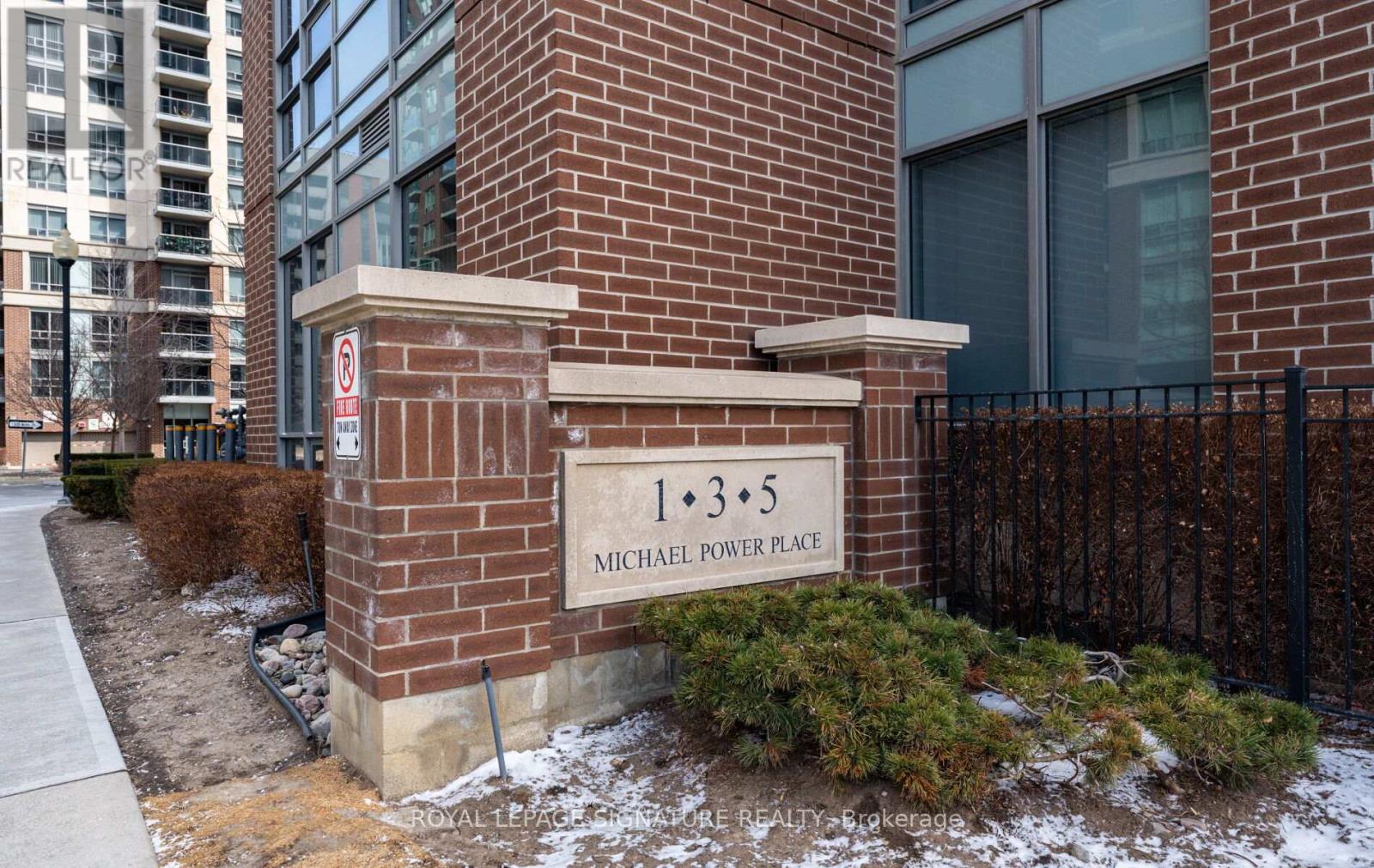 608 - 3 Michael Power Place, Toronto, Ontario  M9A 0A2 - Photo 3 - W12917282