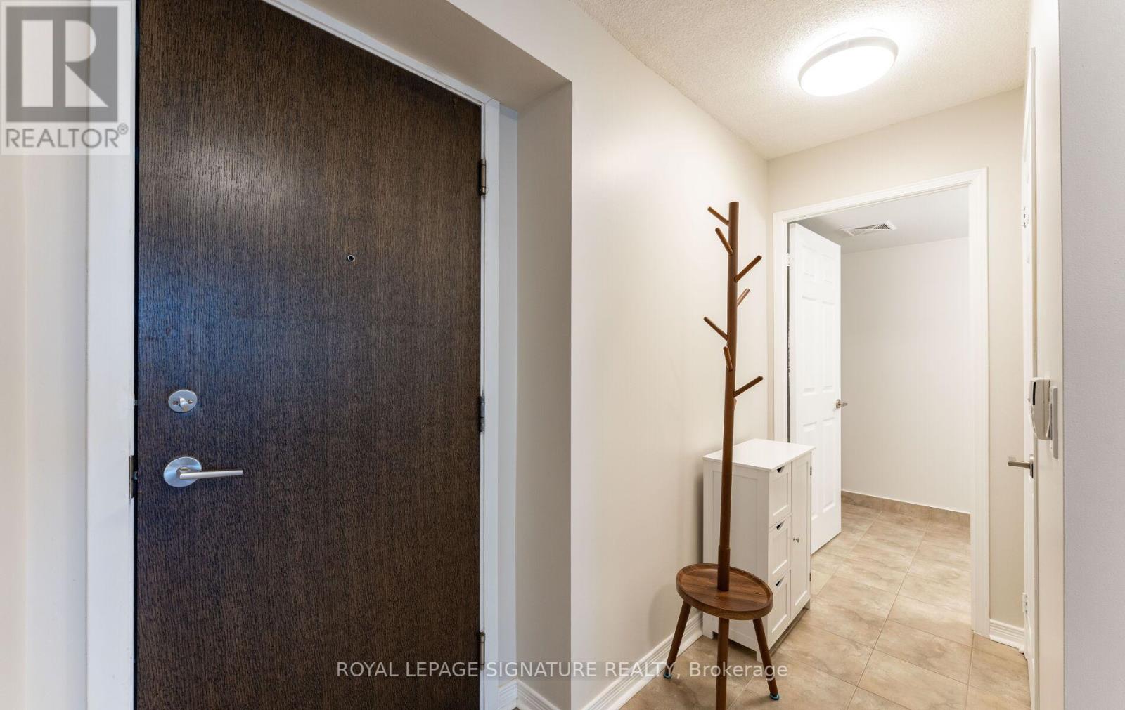 608 - 3 Michael Power Place, Toronto, Ontario  M9A 0A2 - Photo 6 - W12917282