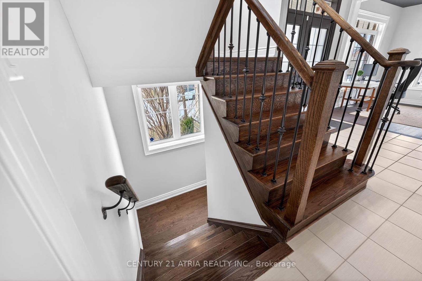 29 Rothwell Street, Aurora, Ontario  L4G 0V6 - Photo 25 - N12927402