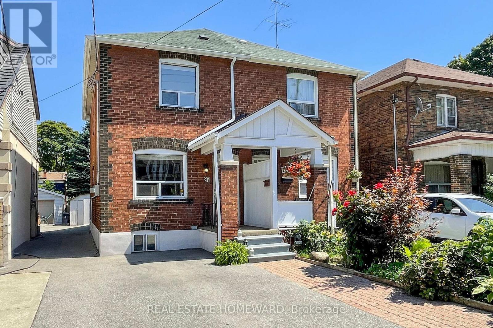 87 GUESTVILLE AVENUE, Toronto, Ontario