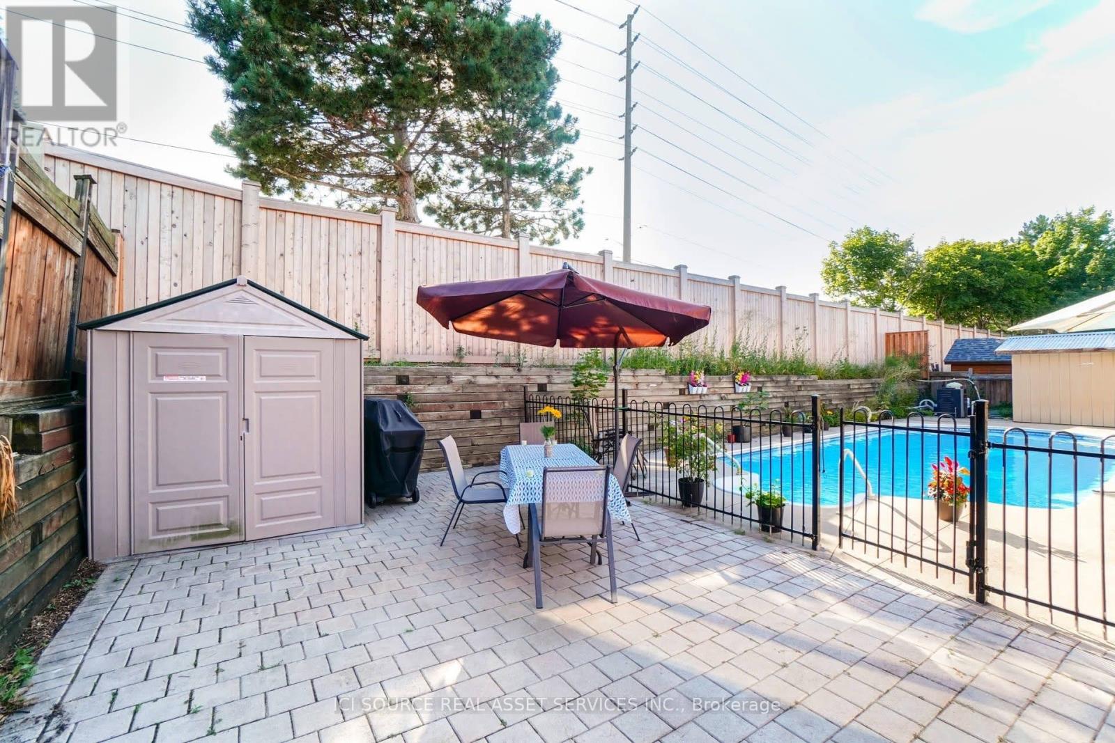 Upper - 5668 Turney Drive, Mississauga, Ontario  L5M 4Y9 - Photo 24 - W12927394