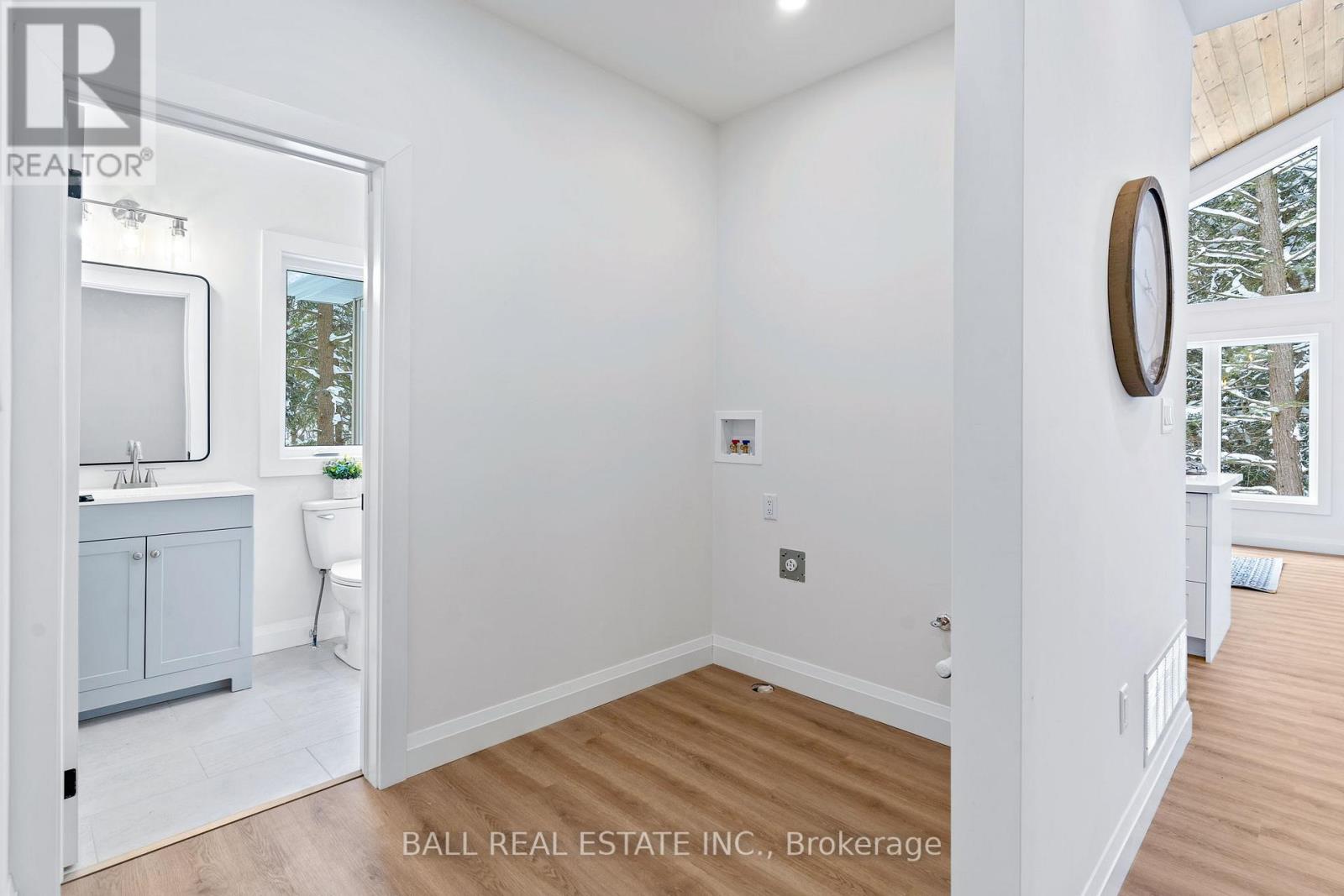 180 Lakeview Street, Dysart Et Al, Ontario  K0M 1S0 - Photo 17 - X12763098