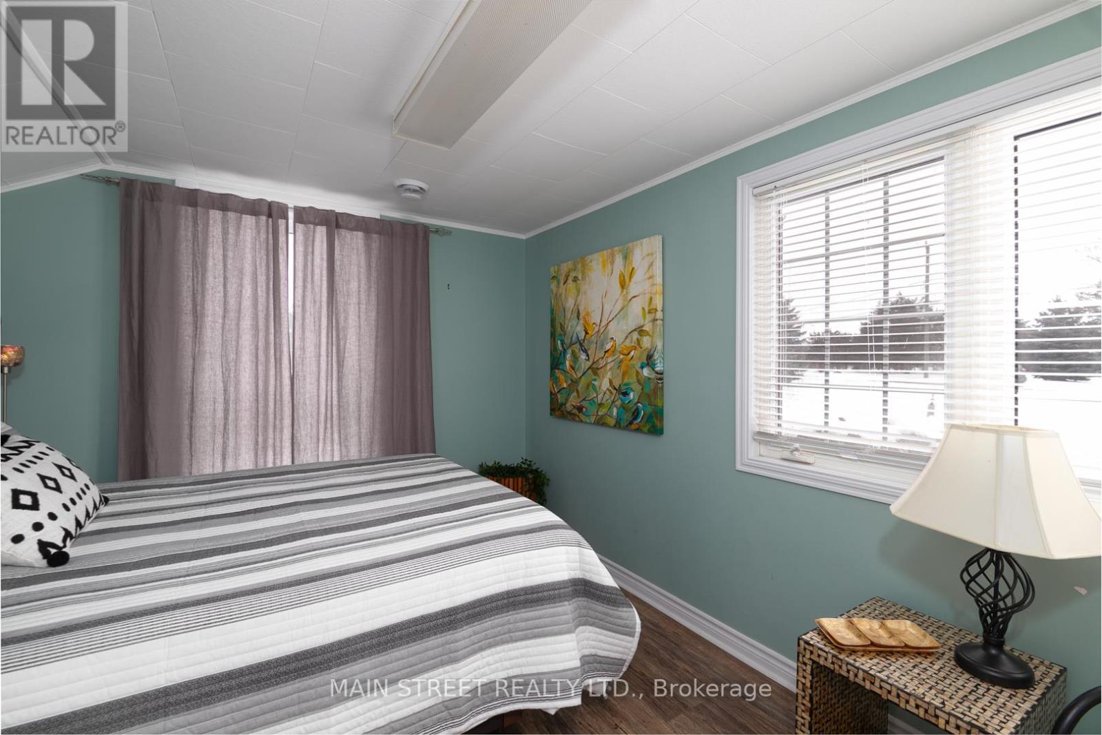 35 Peats Point Road, Prince Edward County, Ontario  K8N 4Z7 - Photo 20 - X12927364