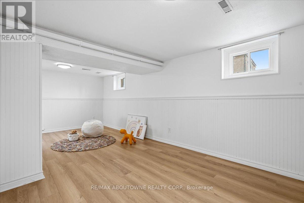 106 Beland Avenue N, Hamilton, Ontario  L8H 6C1 - Photo 29 - X12927374