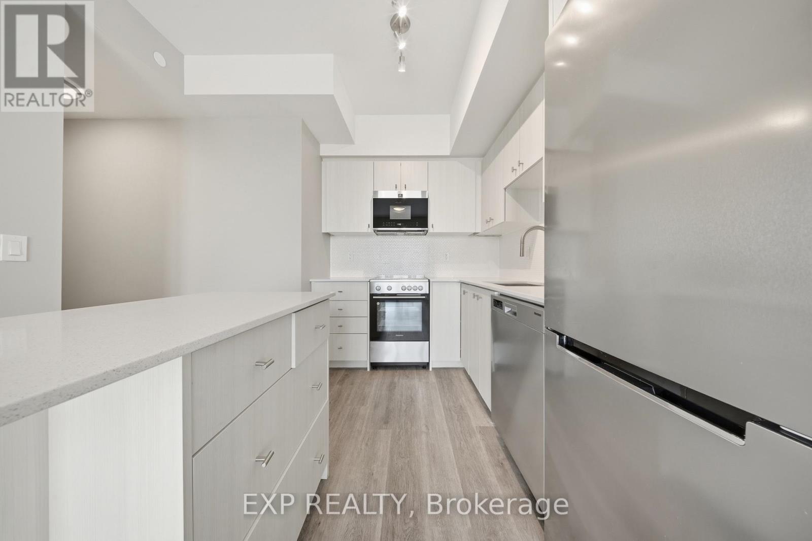 1810 - 15 Wellington Street S, Kitchener, Ontario  N2G 0E4 - Photo 14 - X12927388