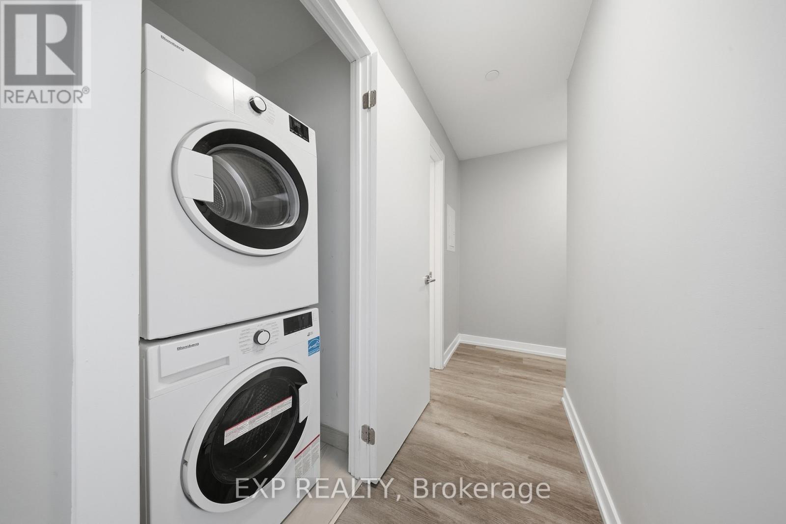 1810 - 15 Wellington Street S, Kitchener, Ontario  N2G 0E4 - Photo 21 - X12927388