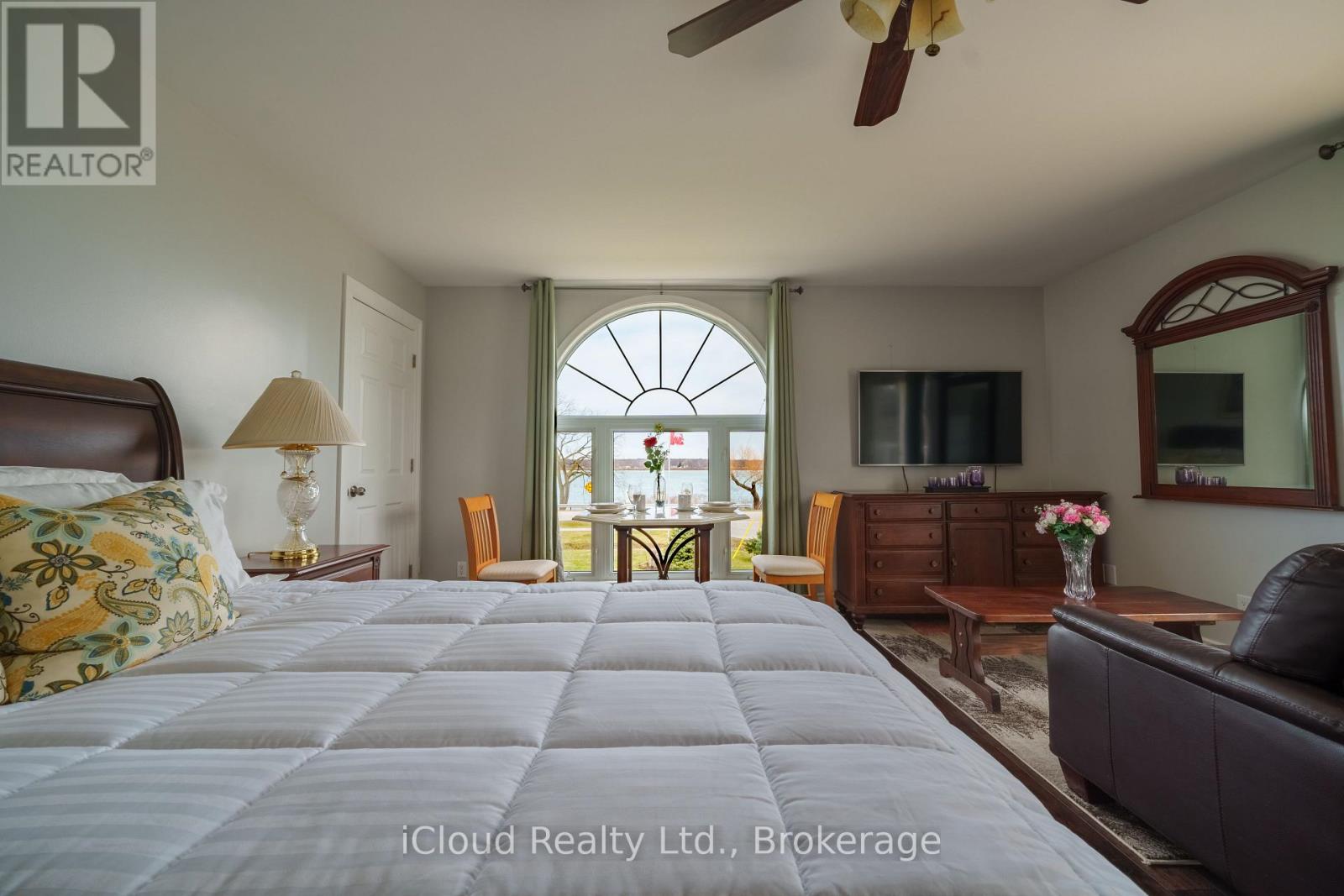 4099 Niagara Parkway, Fort Erie, Ontario  L0S 1S0 - Photo 23 - X12927418