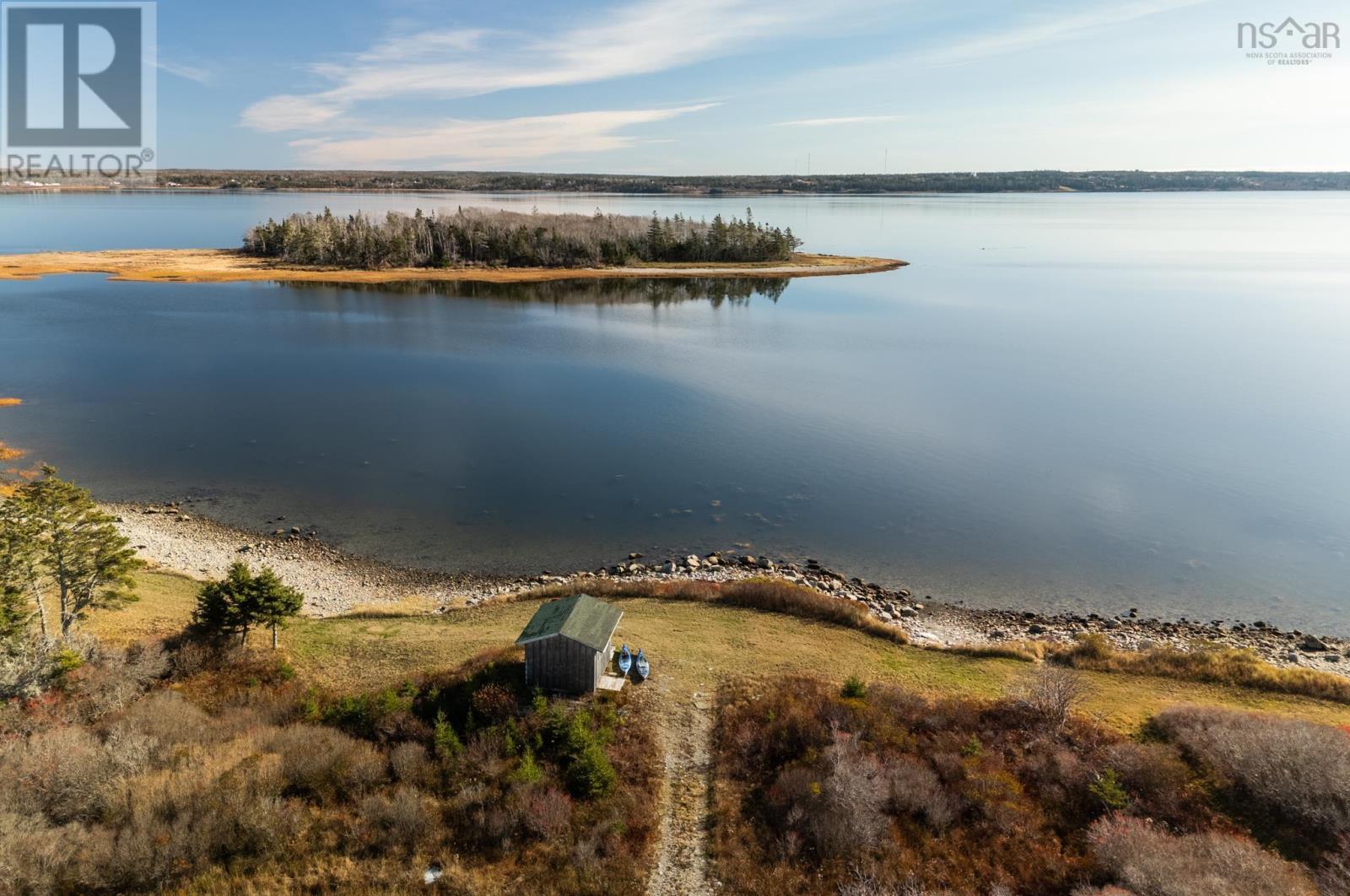 911 Highway 335, West Pubnico, Nova Scotia  B0W 3S0 - Photo 17 - 202528411