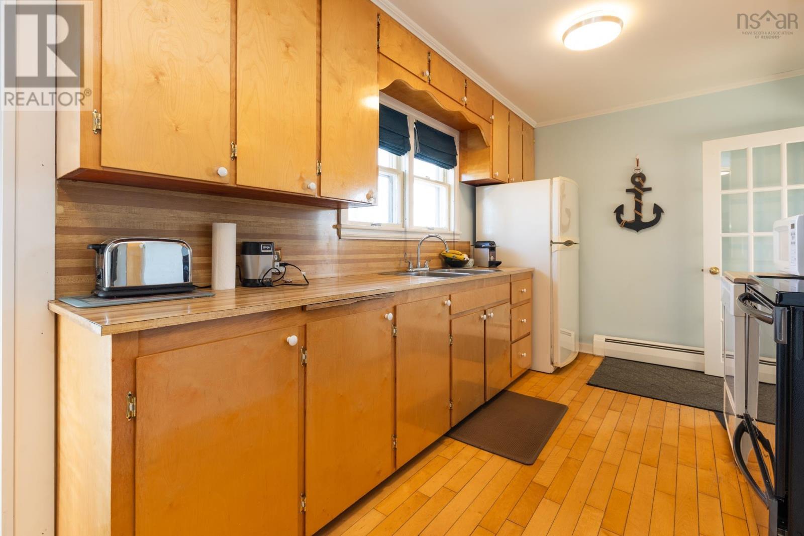 911 Highway 335, West Pubnico, Nova Scotia  B0W 3S0 - Photo 26 - 202528411