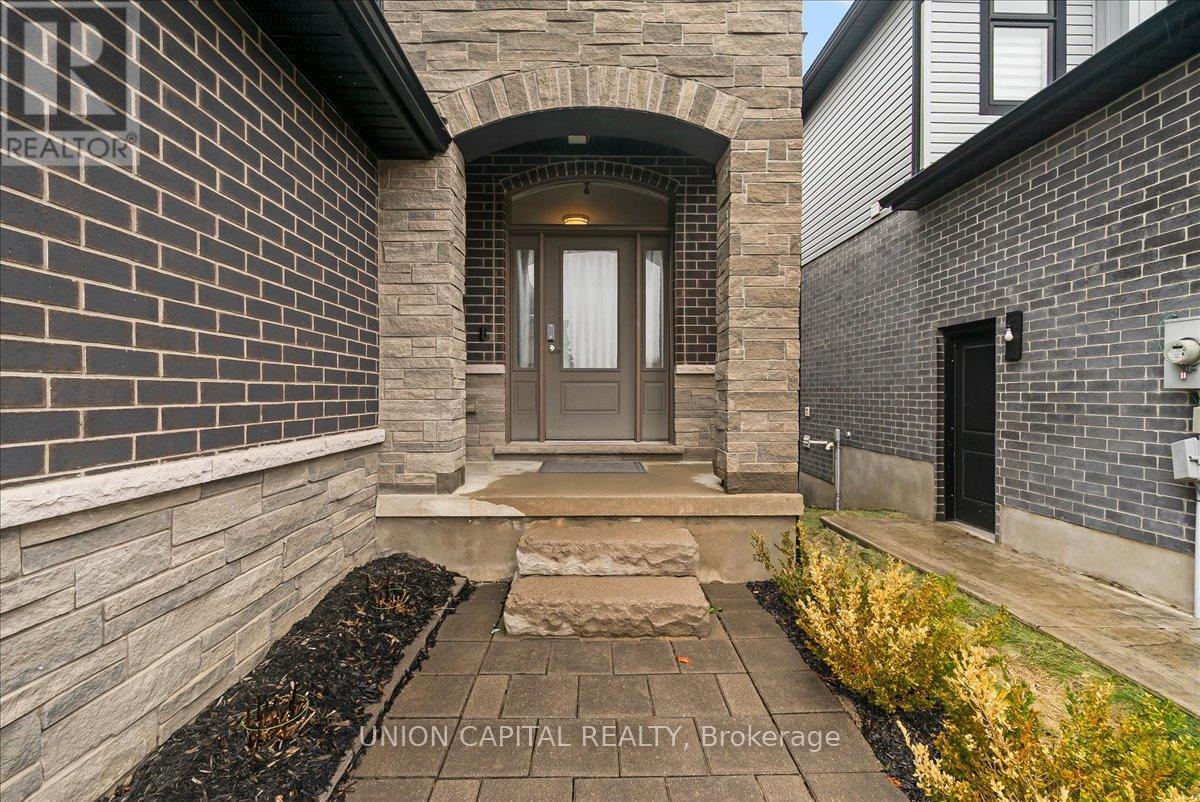 2136 Yellowbirch Place, London North, Ontario  N6G 0L3 - Photo 3 - X12922814