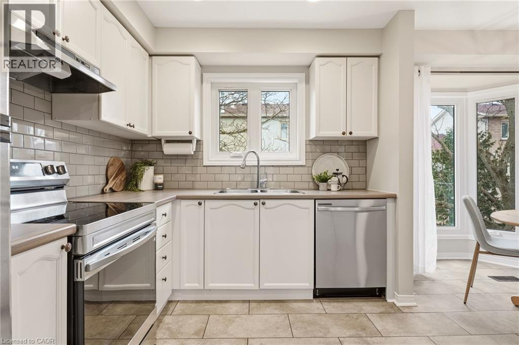 302 College Avenue W Unit# 97, Guelph, Ontario  N1G 4T6 - Photo 9 - 40814856