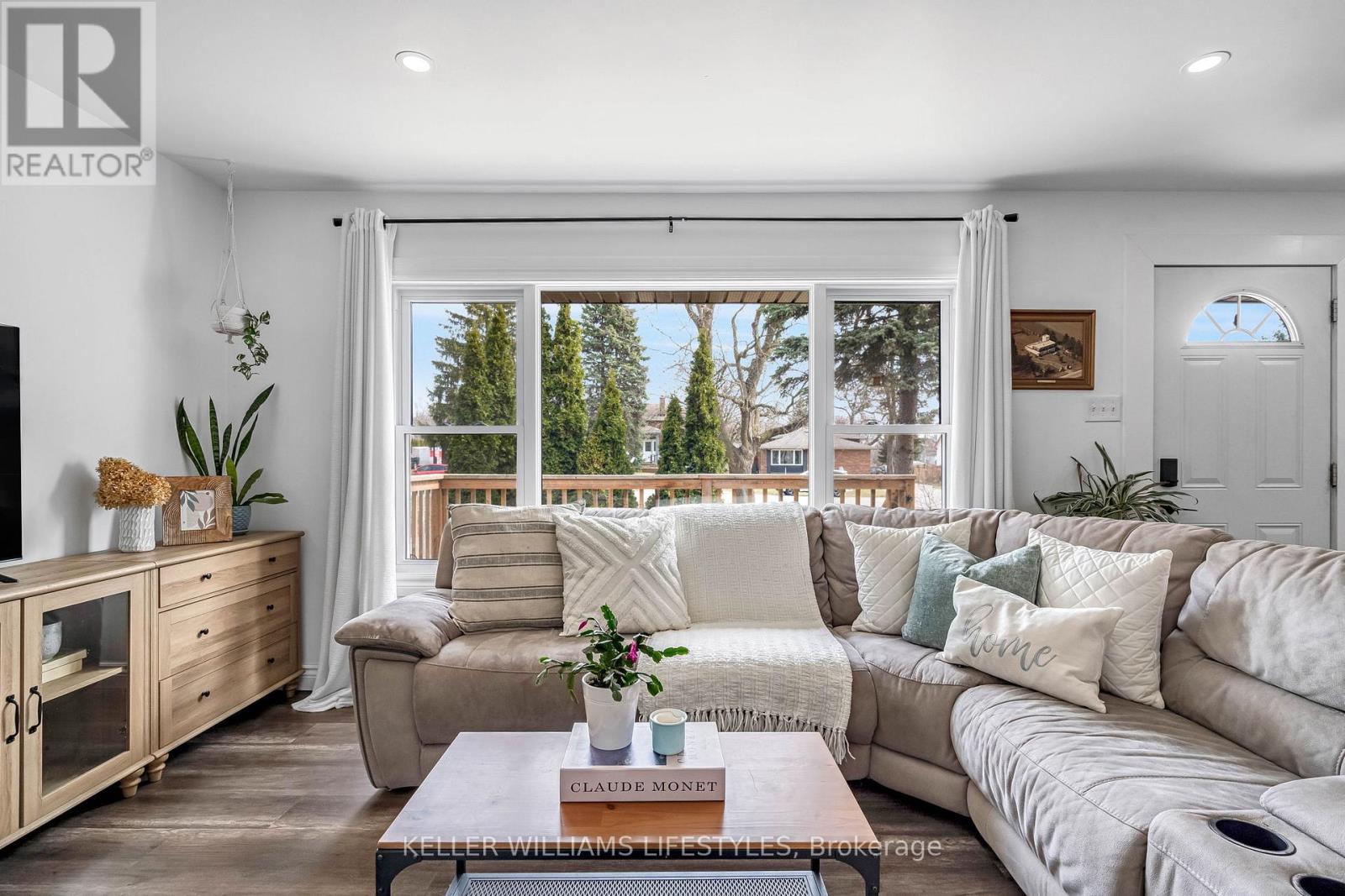 943 Dearness Drive, London South, Ontario  N6E 1N6 - Photo 15 - X12927466