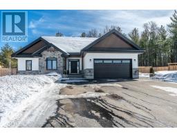 131 CHAD STREET, Petawawa, Ontario