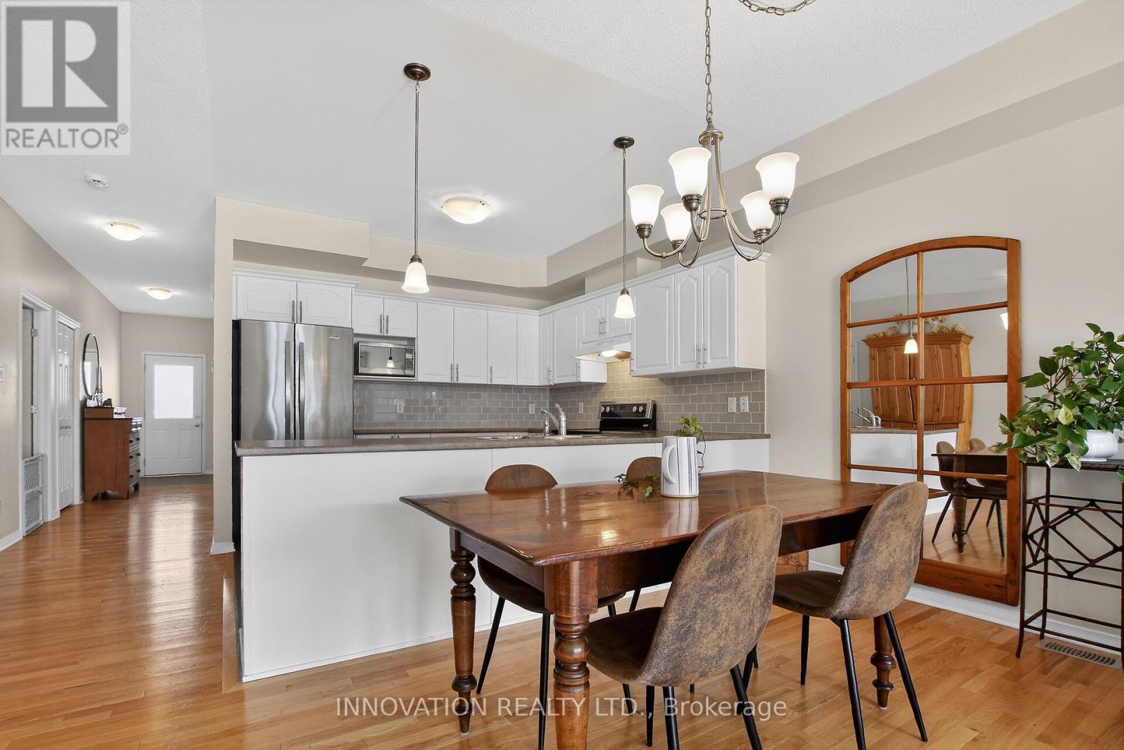 206 Edey Street, Arnprior, Ontario  K7S 0A8 - Photo 14 - X12927444