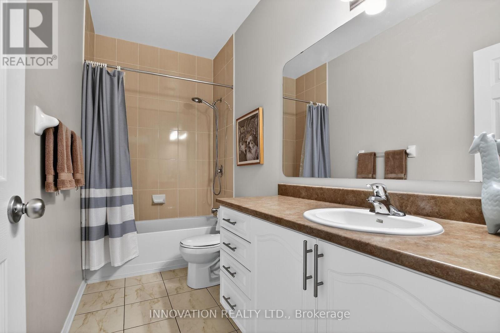 206 Edey Street, Arnprior, Ontario  K7S 0A8 - Photo 9 - X12927444