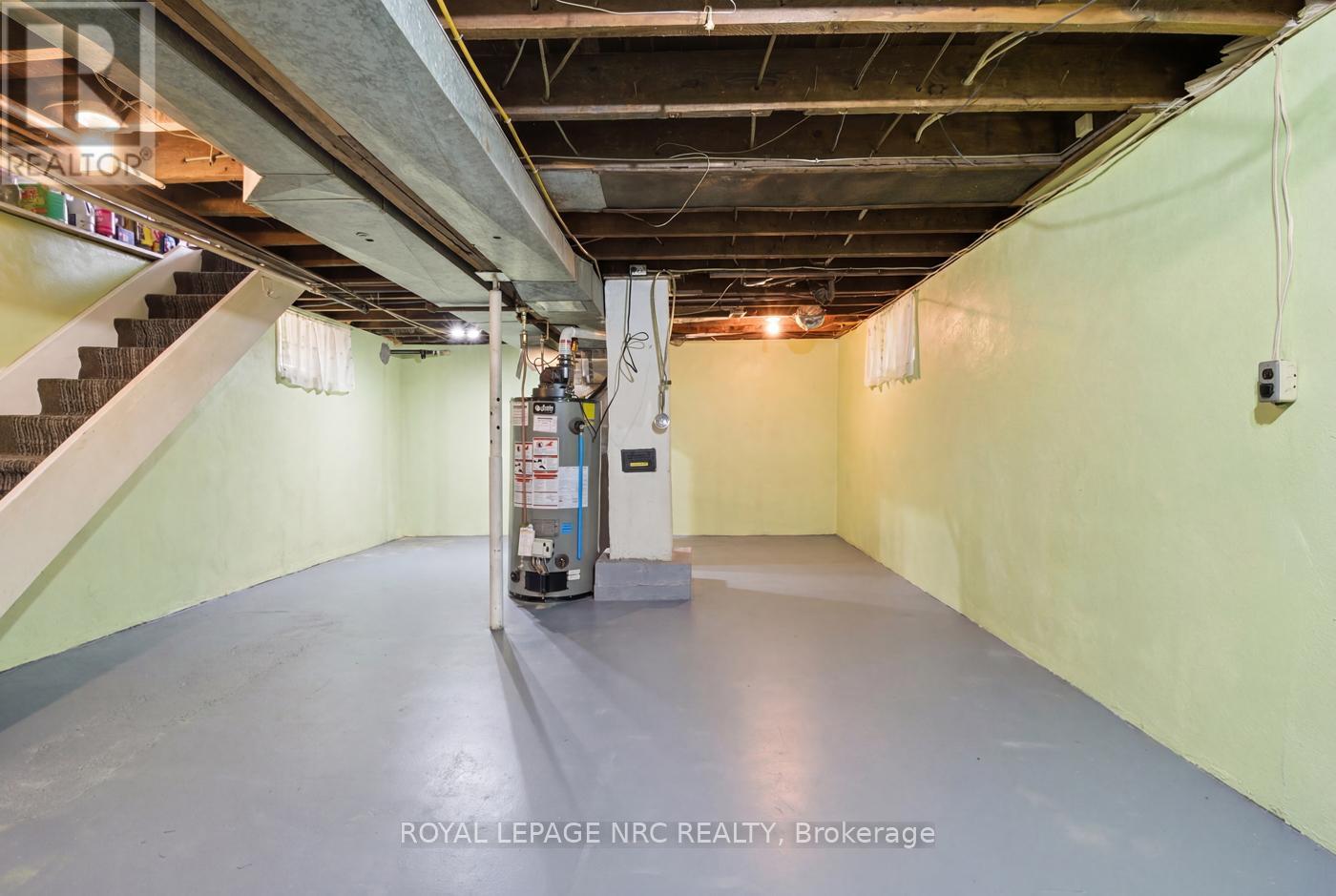 4634 Armoury Street, Niagara Falls, Ontario  L2E 1S6 - Photo 17 - X12927436