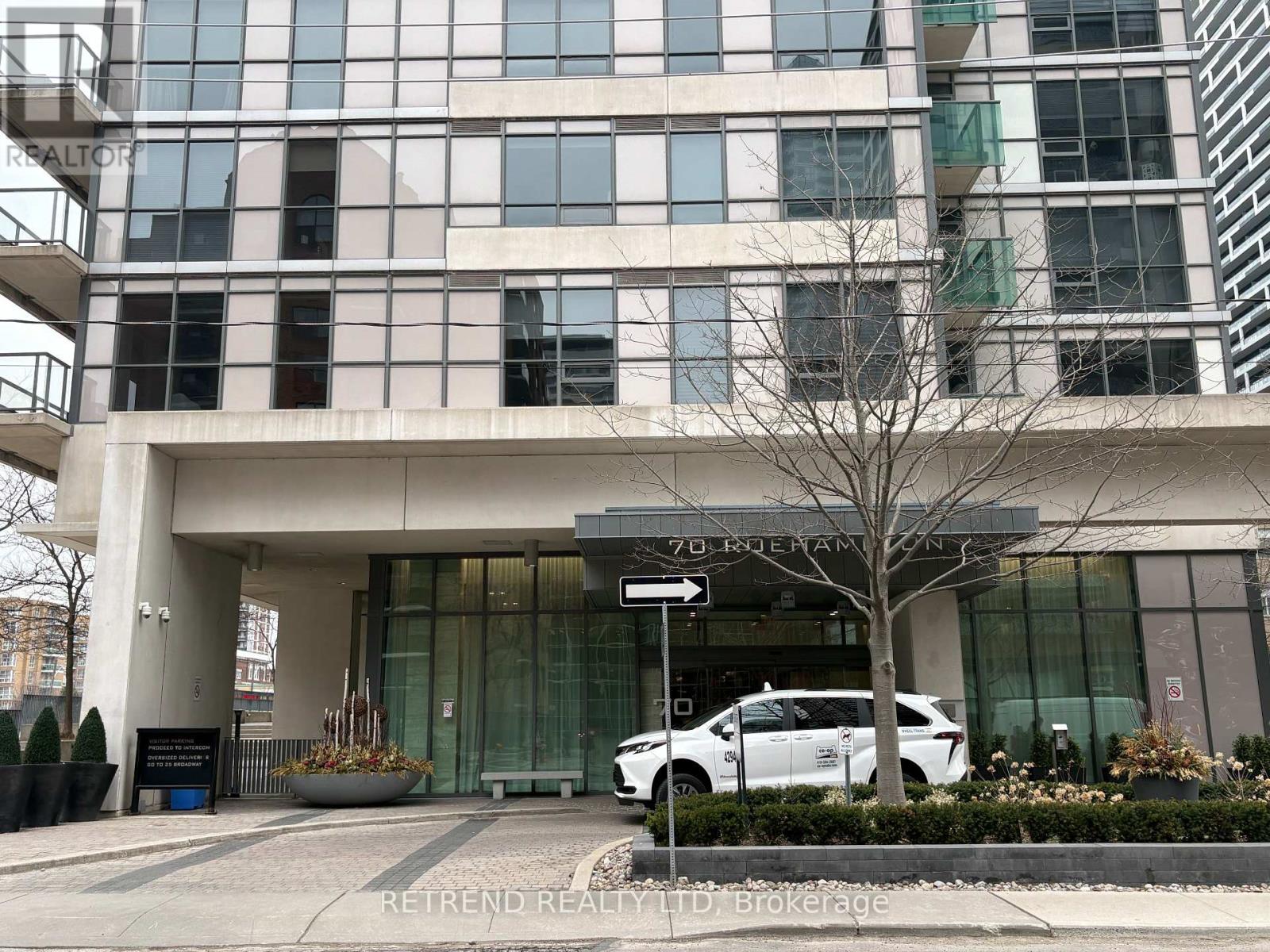 2013 - 70 ROEHAMPTON AVENUE, Toronto, Ontario