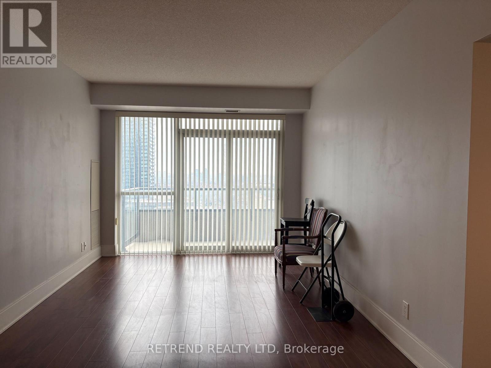 2013 - 70 Roehampton Avenue, Toronto, Ontario  M4P 1R2 - Photo 10 - C12927452