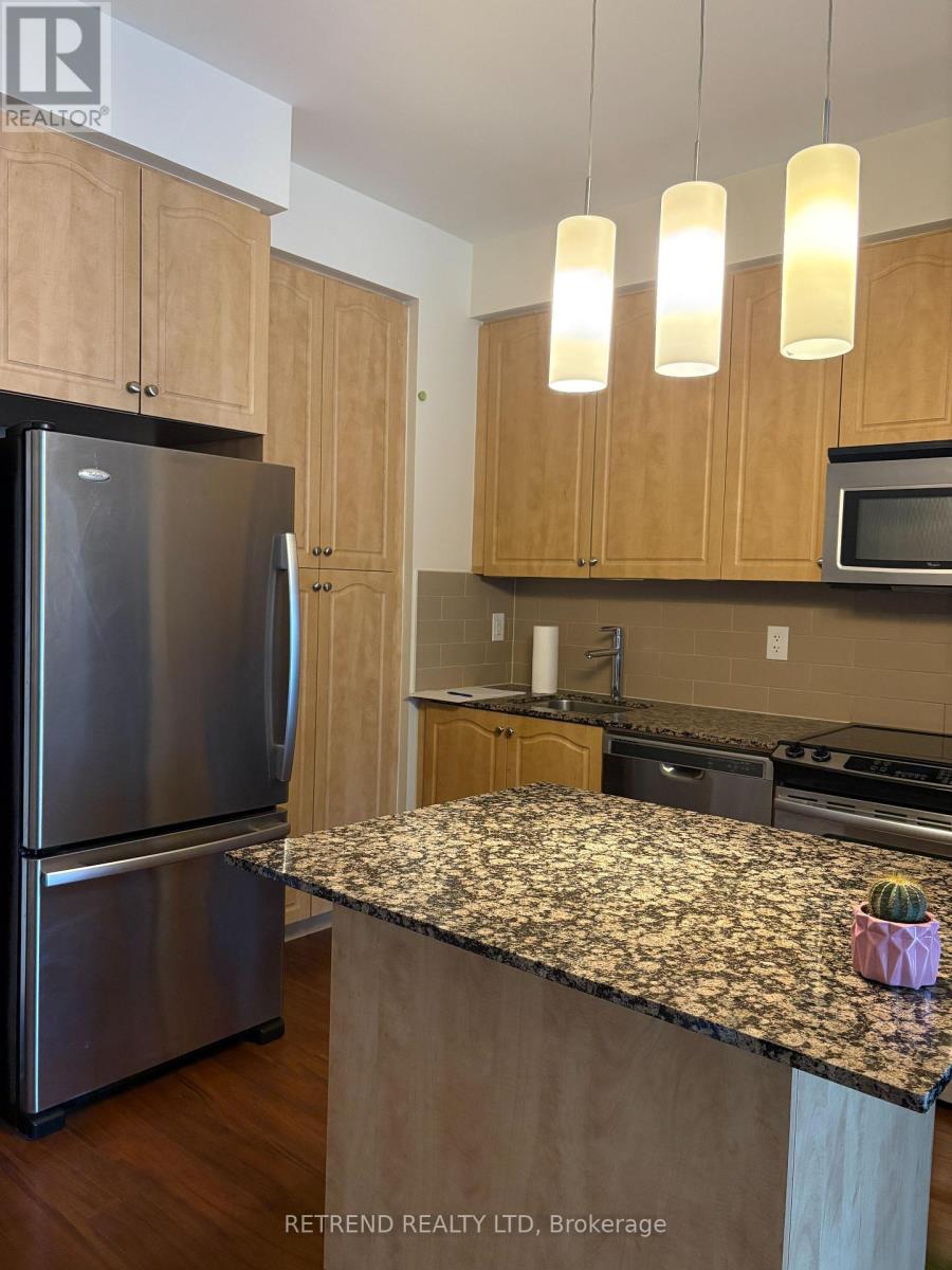 2013 - 70 Roehampton Avenue, Toronto, Ontario  M4P 1R2 - Photo 3 - C12927452