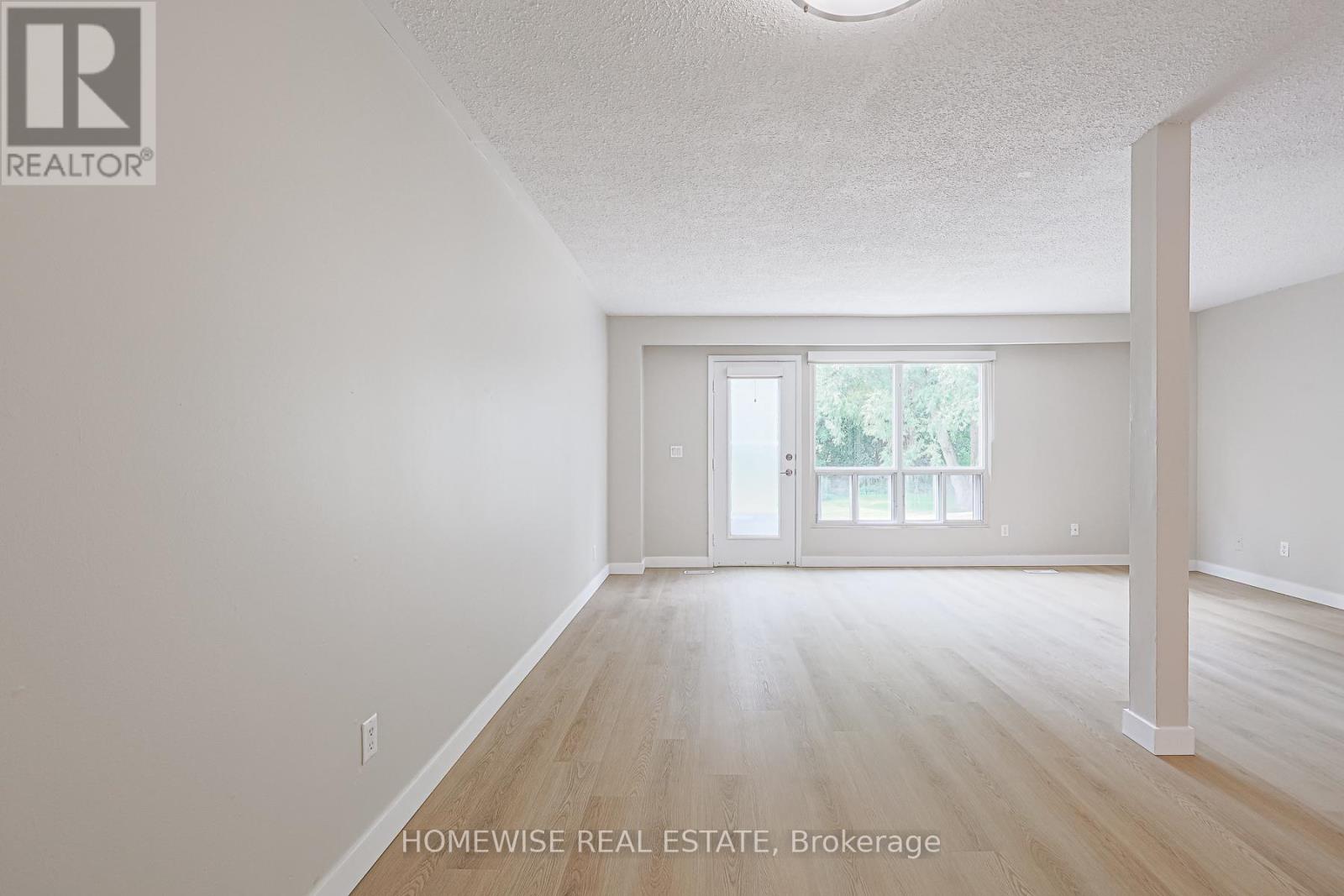 18 - 560 Waverly Street N, Oshawa (Mclaughlin), Ontario  L1J 5Y4 - Photo 5 - E12927450