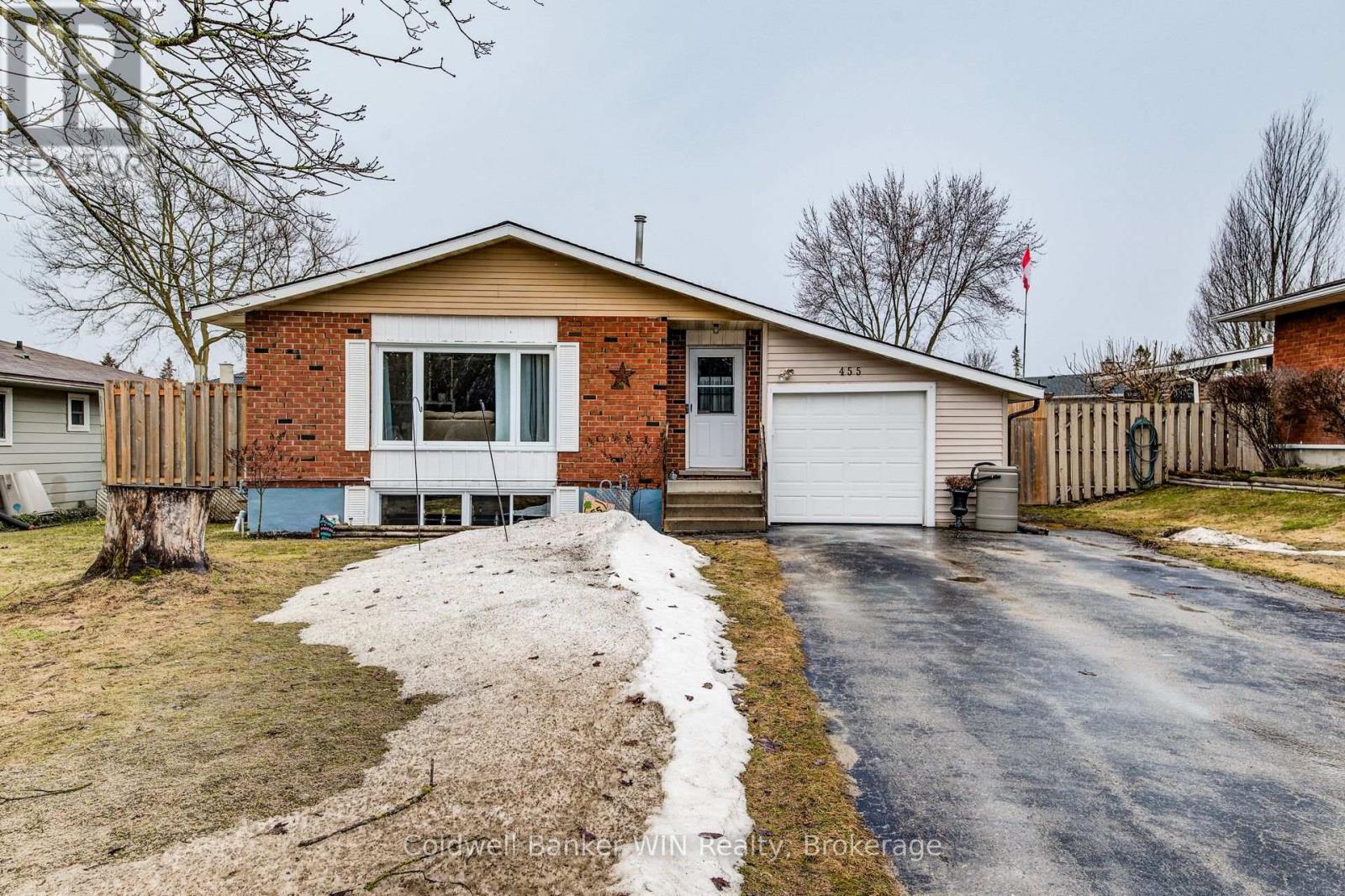 455 ALBERT STREET, wellington north (mount forest), Ontario