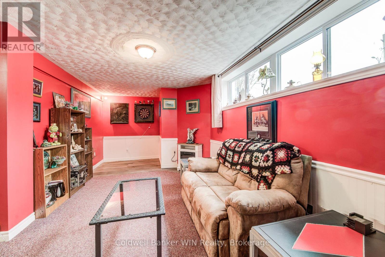 455 Albert Street, Wellington North, Ontario  N0G 2L2 - Photo 28 - X12927432