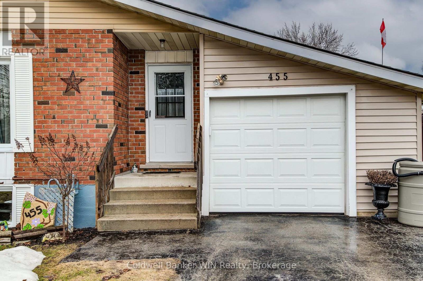 455 Albert Street, Wellington North, Ontario  N0G 2L2 - Photo 5 - X12927432