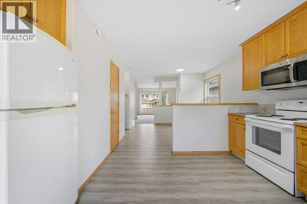 22 Lanterman Close, Red Deer, Alberta  T4R 3K3 - Photo 18 - A2294425