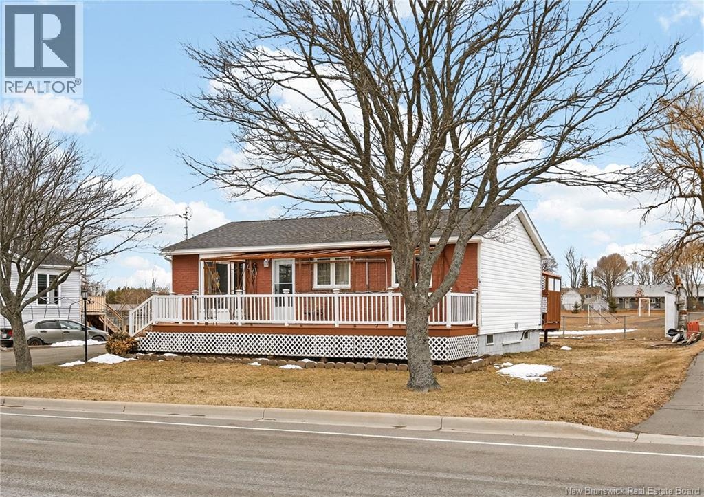 86 Brown Street, Shediac, New Brunswick  E4P 1J7 - Photo 2 - NB135888