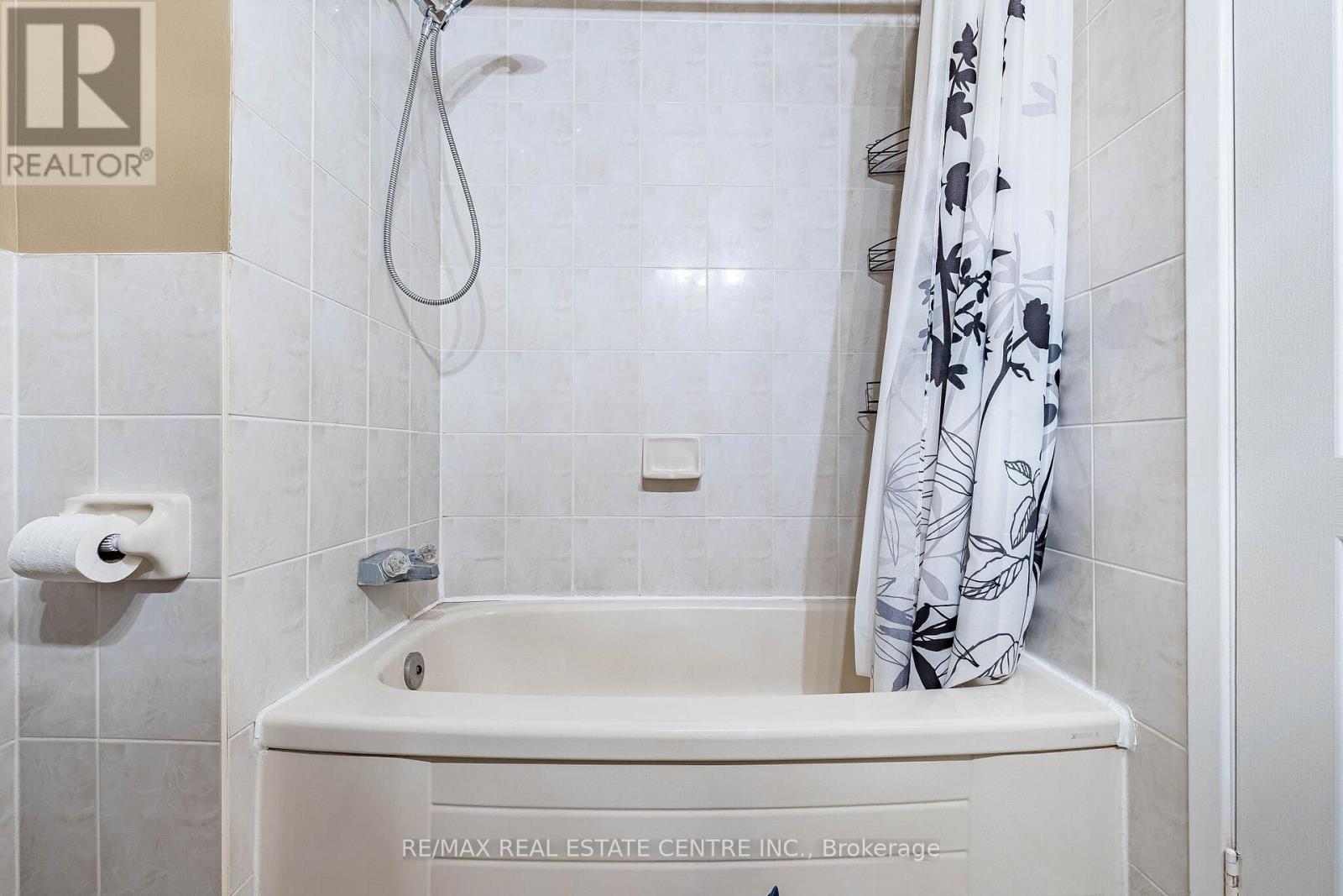 7 Morley Crescent, Brampton, Ontario  L6S 3K8 - Photo 20 - W12927442