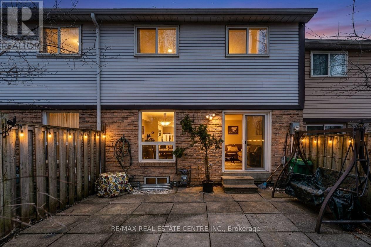 7 Morley Crescent, Brampton, Ontario  L6S 3K8 - Photo 24 - W12927442