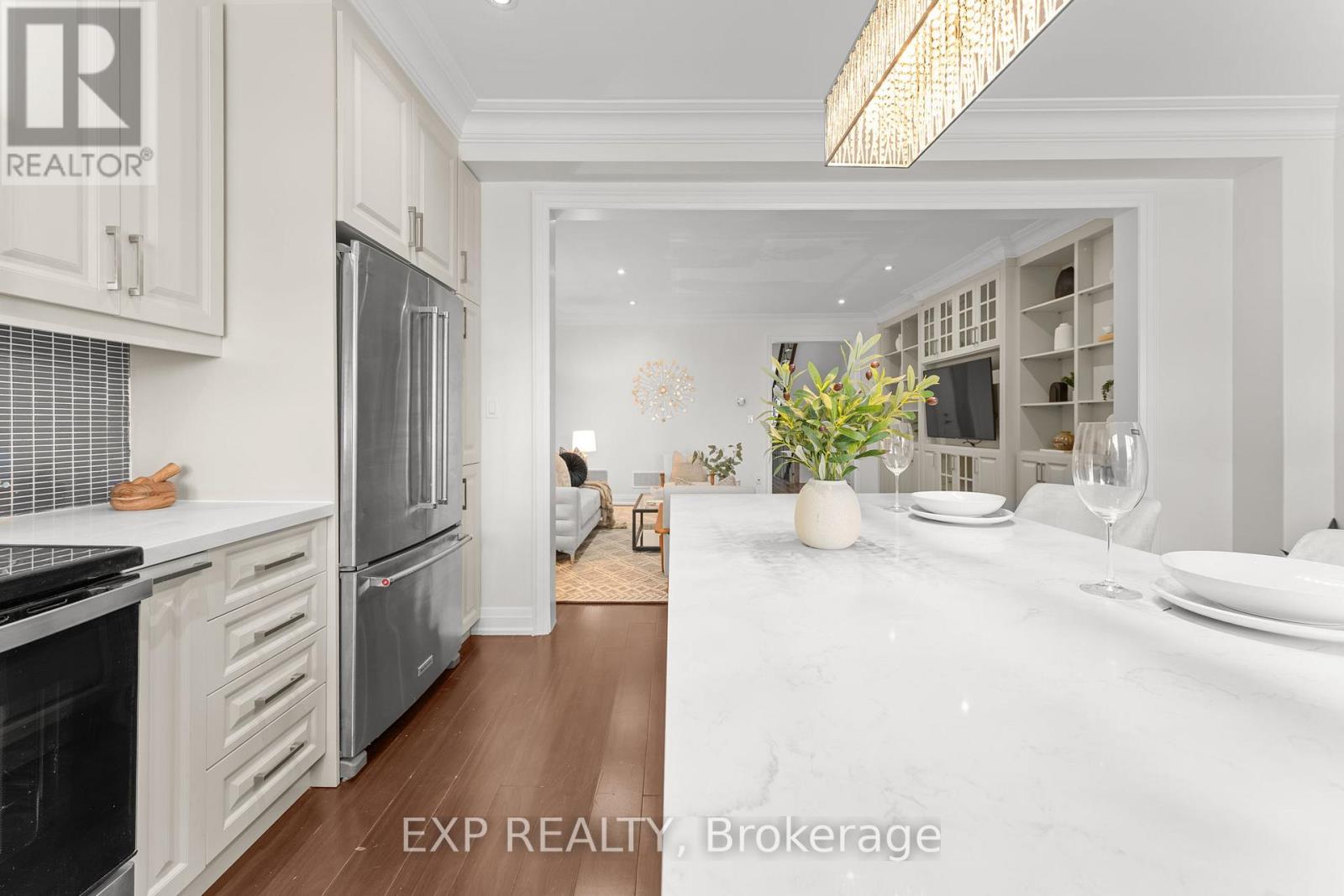 17 Harrison Avenue, Mississauga, Ontario  L5H 2W8 - Photo 15 - W12927454