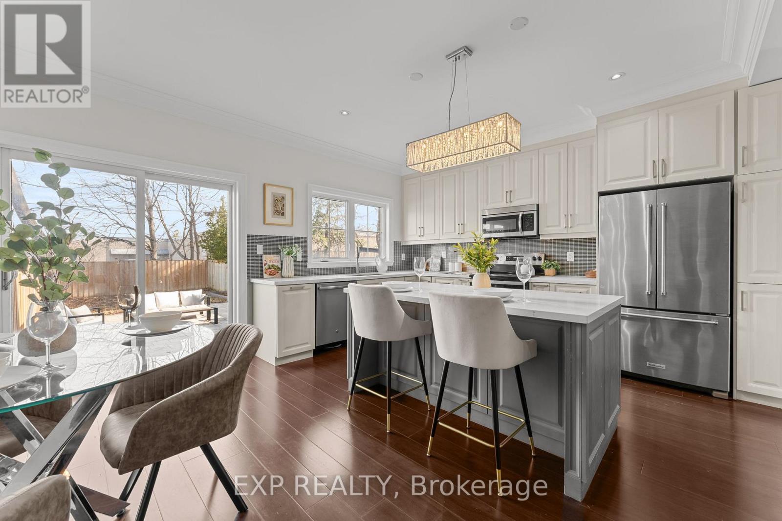 17 Harrison Avenue, Mississauga, Ontario  L5H 2W8 - Photo 16 - W12927454