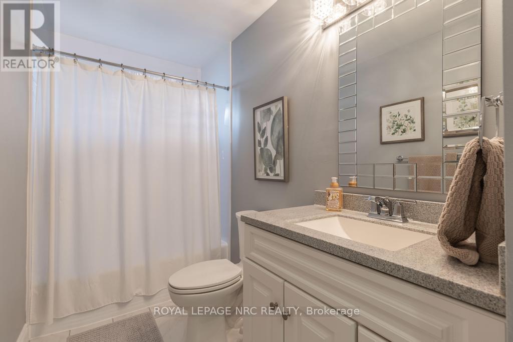 38 Lanark Crescent, St. Catharines, Ontario  L2M 6C9 - Photo 16 - X12927448