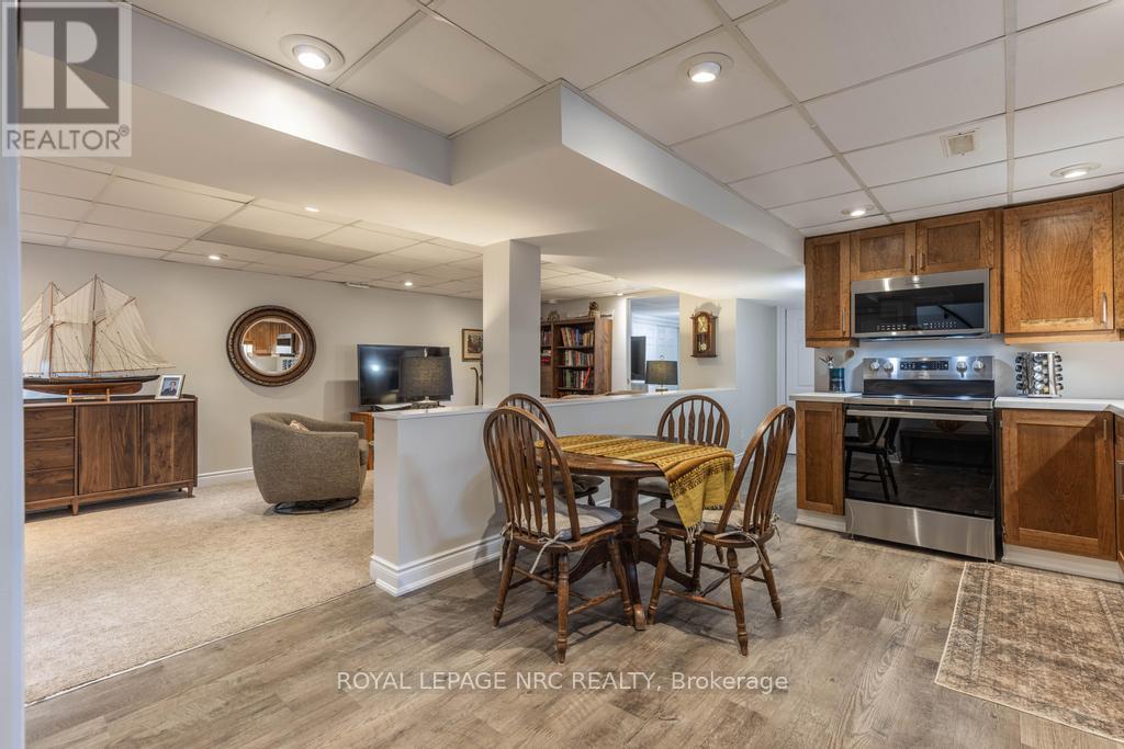 38 Lanark Crescent, St. Catharines, Ontario  L2M 6C9 - Photo 18 - X12927448