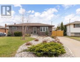38 LANARK CRESCENT, St. Catharines, Ontario