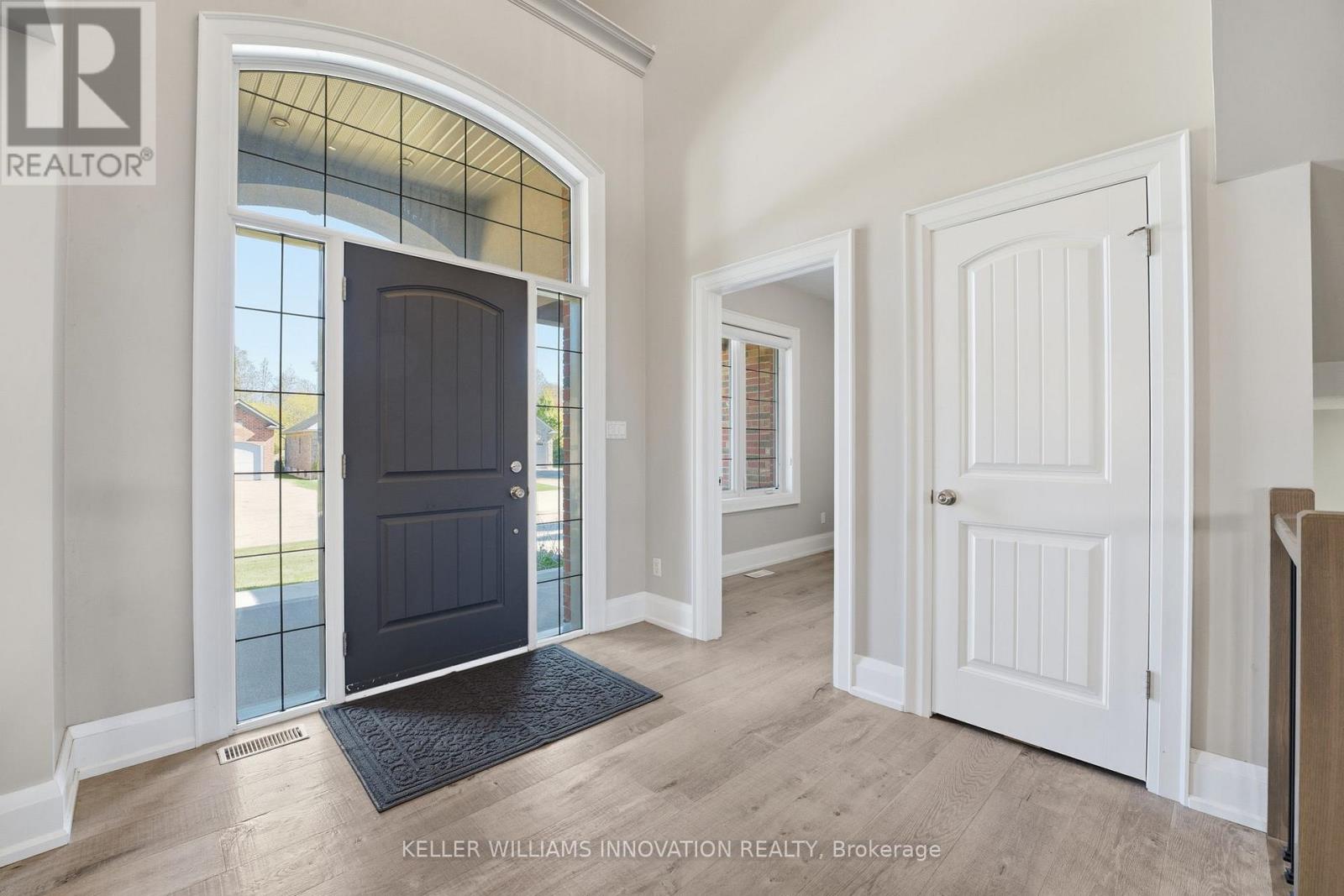 795 Wood Drive, North Perth, Ontario  N4W 0C4 - Photo 13 - X12927458