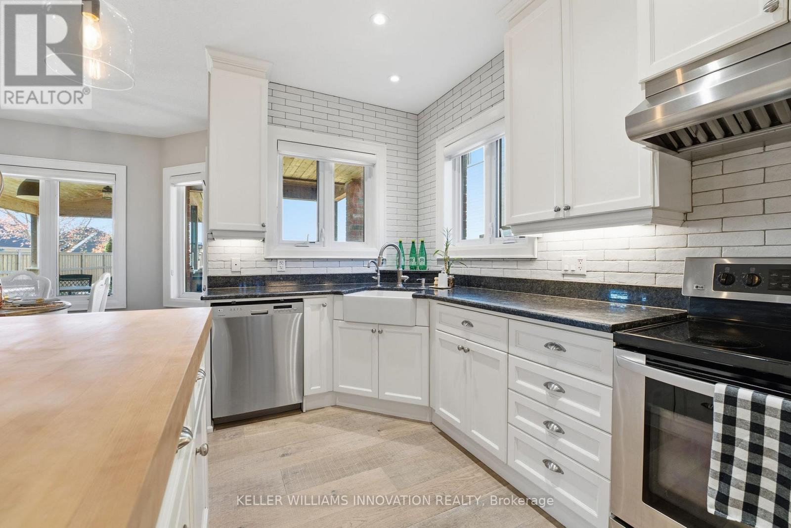 795 Wood Drive, North Perth, Ontario  N4W 0C4 - Photo 22 - X12927458