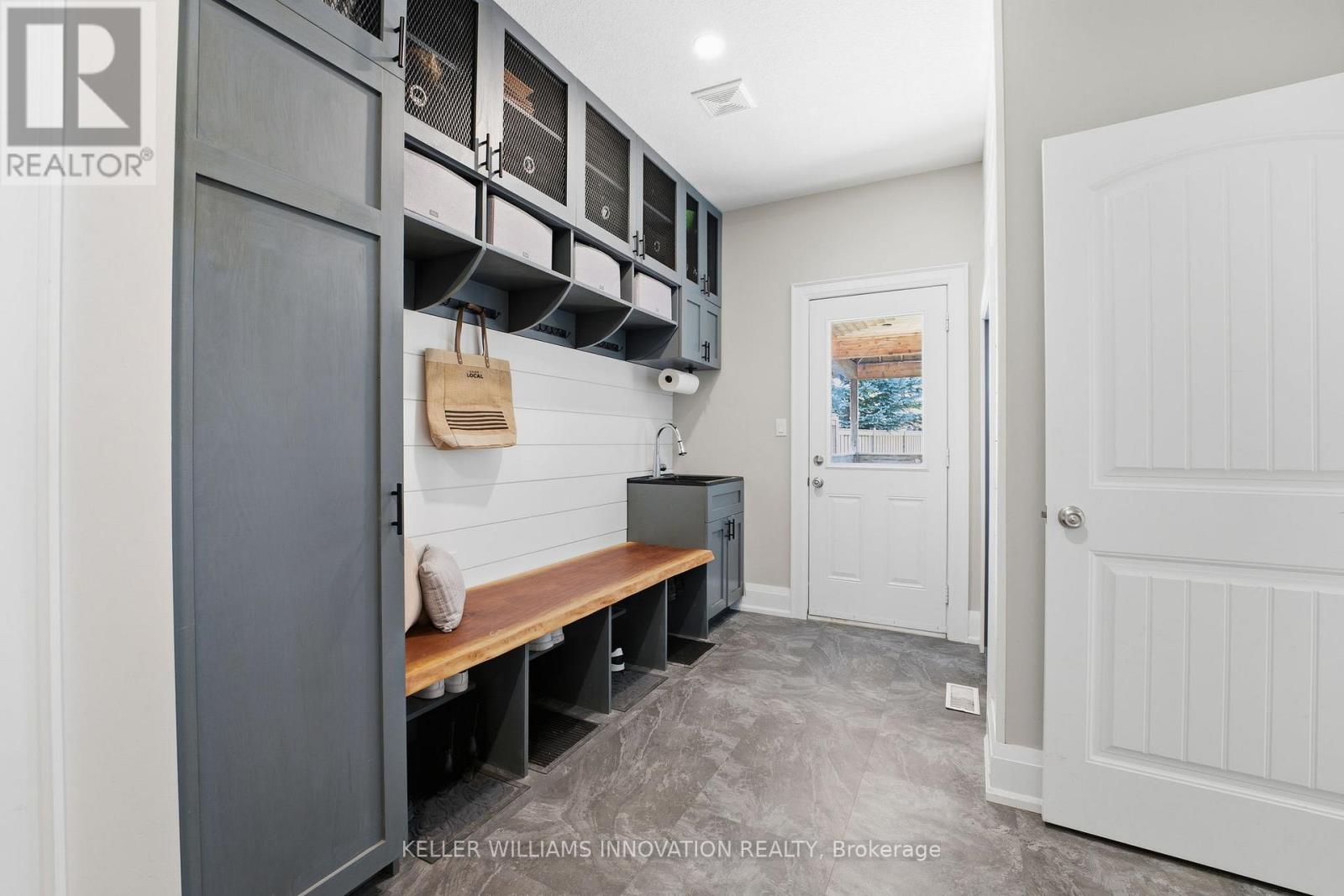 795 Wood Drive, North Perth, Ontario  N4W 0C4 - Photo 27 - X12927458