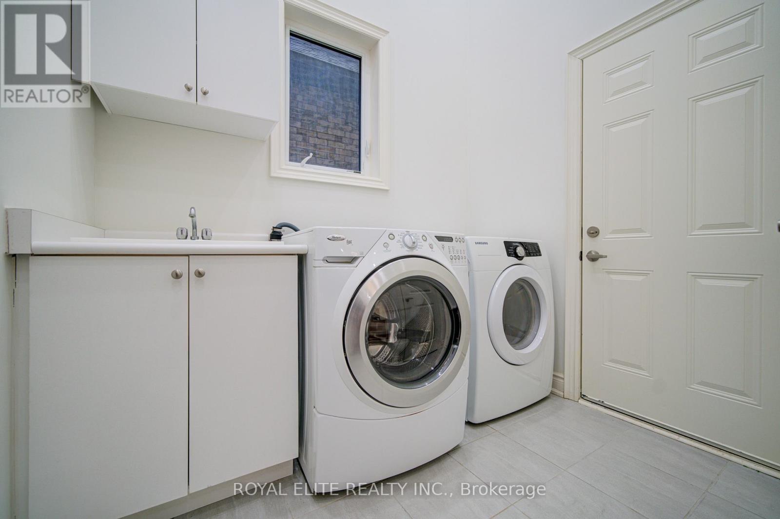 57 Betty May Crescent, East Gwillimbury, Ontario  L9N 1S2 - Photo 12 - N12922154