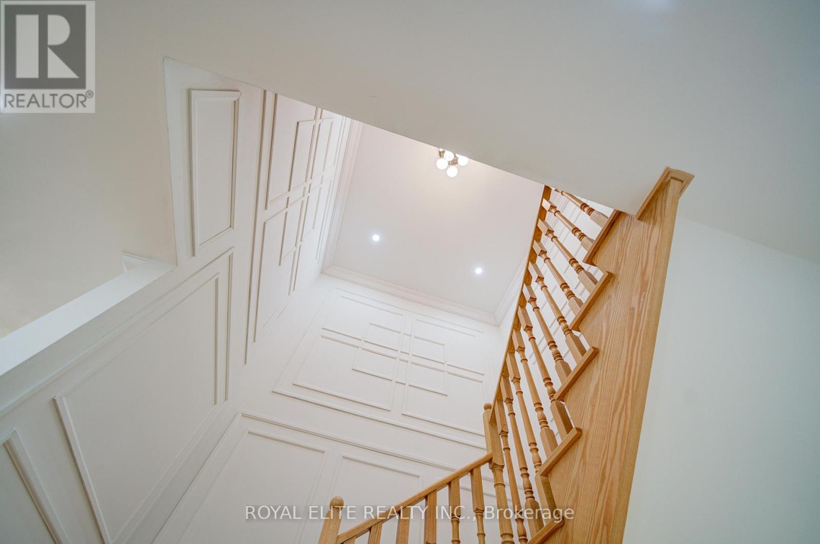 57 Betty May Crescent, East Gwillimbury, Ontario  L9N 1S2 - Photo 13 - N12922154