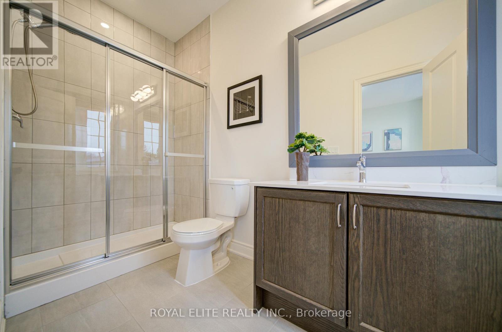 57 Betty May Crescent, East Gwillimbury, Ontario  L9N 1S2 - Photo 30 - N12922154