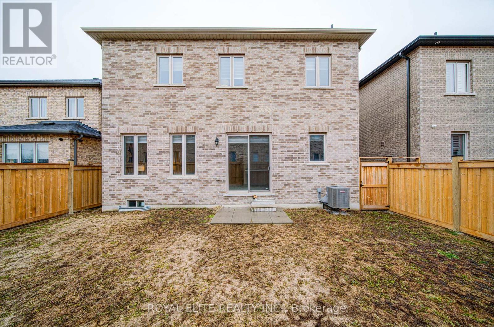 57 Betty May Crescent, East Gwillimbury, Ontario  L9N 1S2 - Photo 37 - N12922154