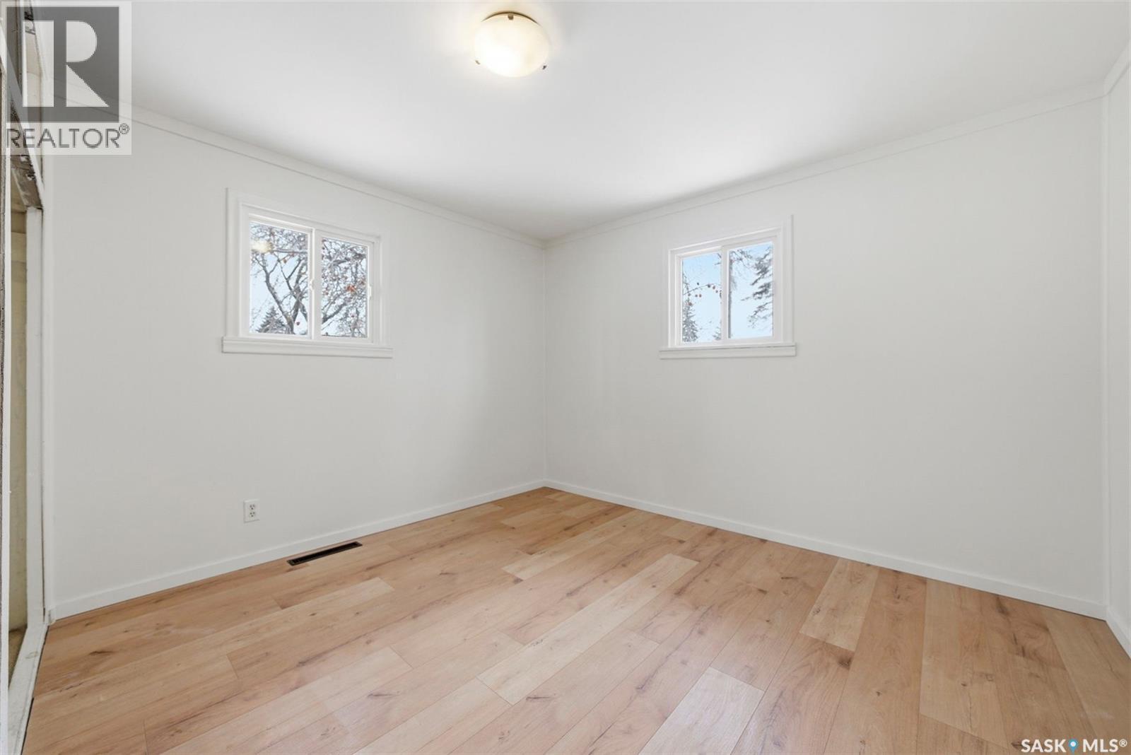 106 Dunlop Street, Saskatoon, Saskatchewan  S7H 2B5 - Photo 6 - SK031409