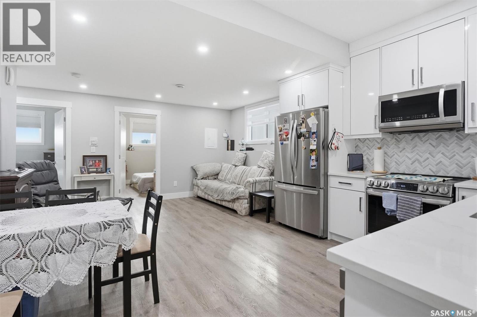 806 1st Avenue N, Warman, Saskatchewan  S0K 4S0 - Photo 38 - SK031303