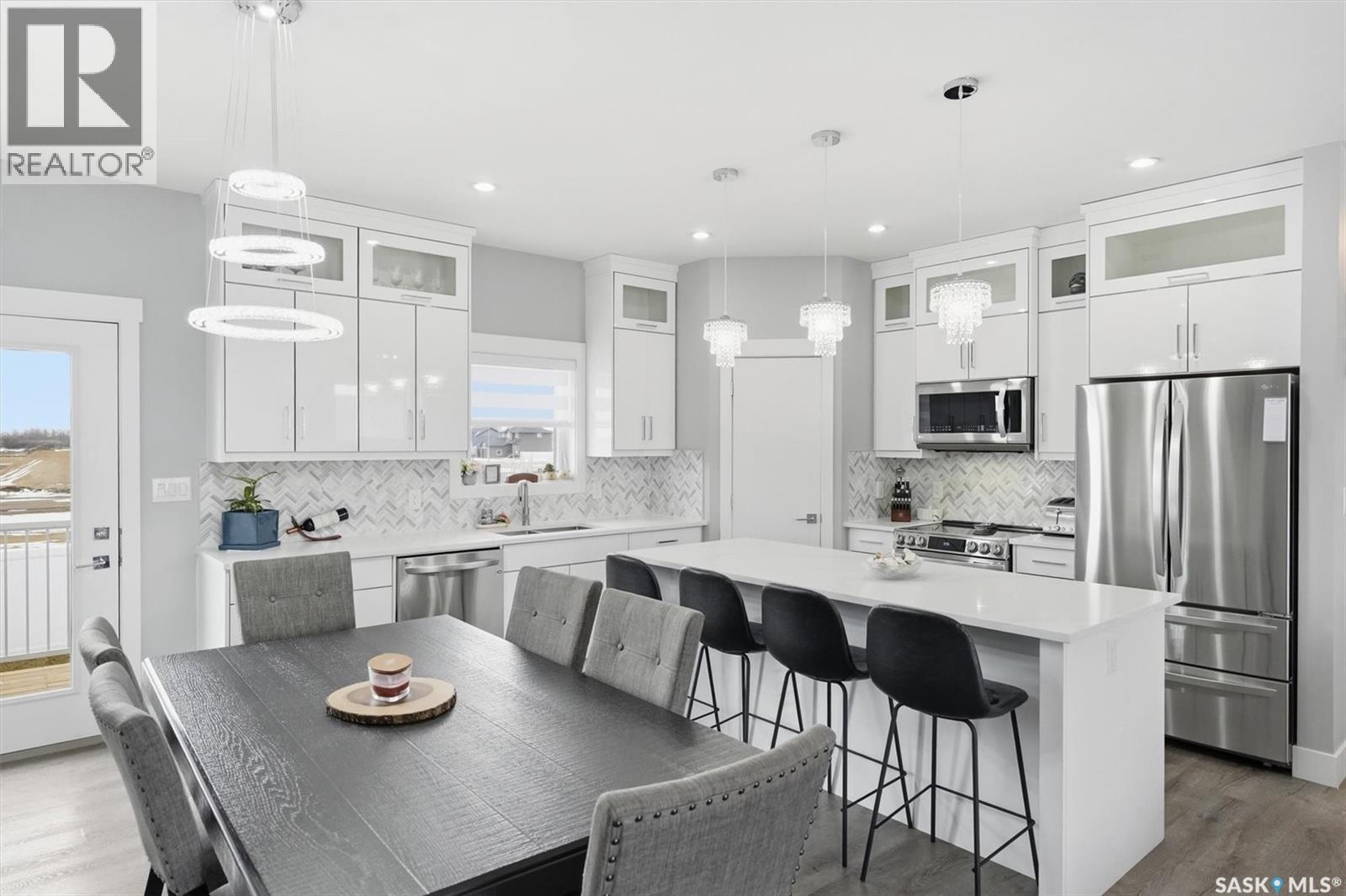 806 1st Avenue N, Warman, Saskatchewan  S0K 4S0 - Photo 7 - SK031303