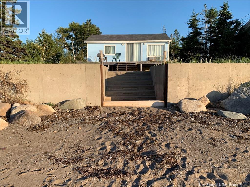 345 Bayshore Drive, Bathurst, New Brunswick  E2A 6A5 - Photo 12 - NB135944